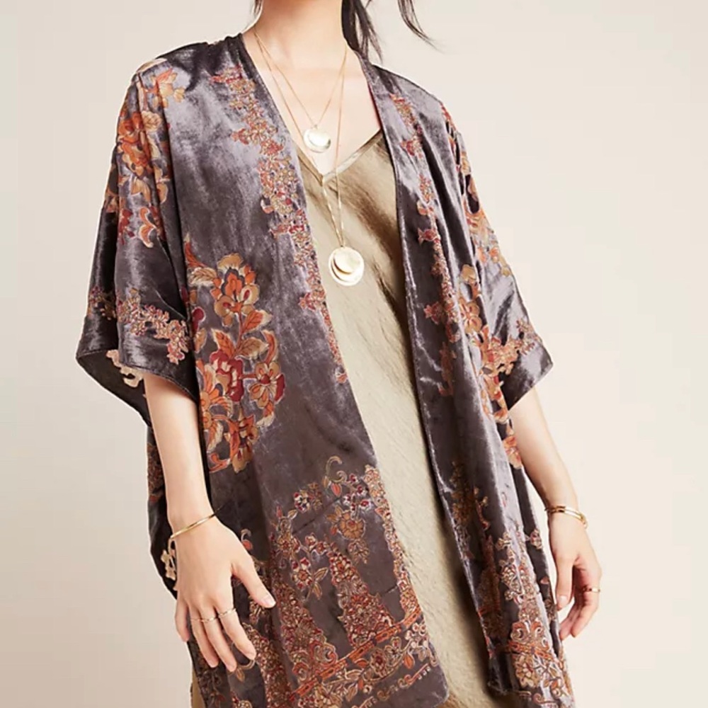 Anthropologie Claudette Burnout Velvet Kimono